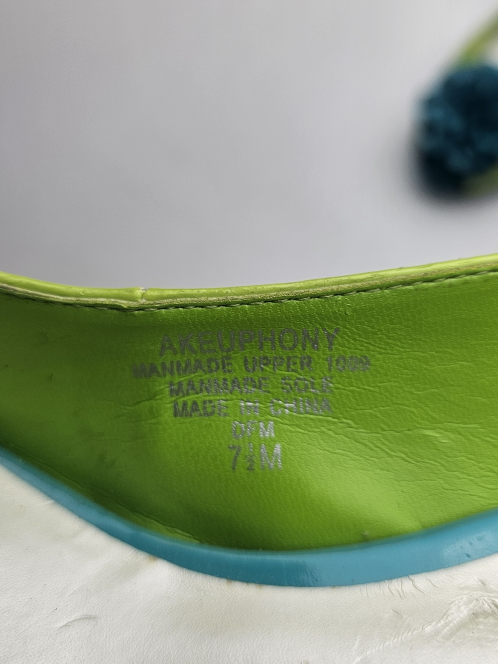 Anne Klein Lime Green Slingback Heels with Teal Flower Y2k Vintage Clubwear 7.5 - Picture 4 of 7